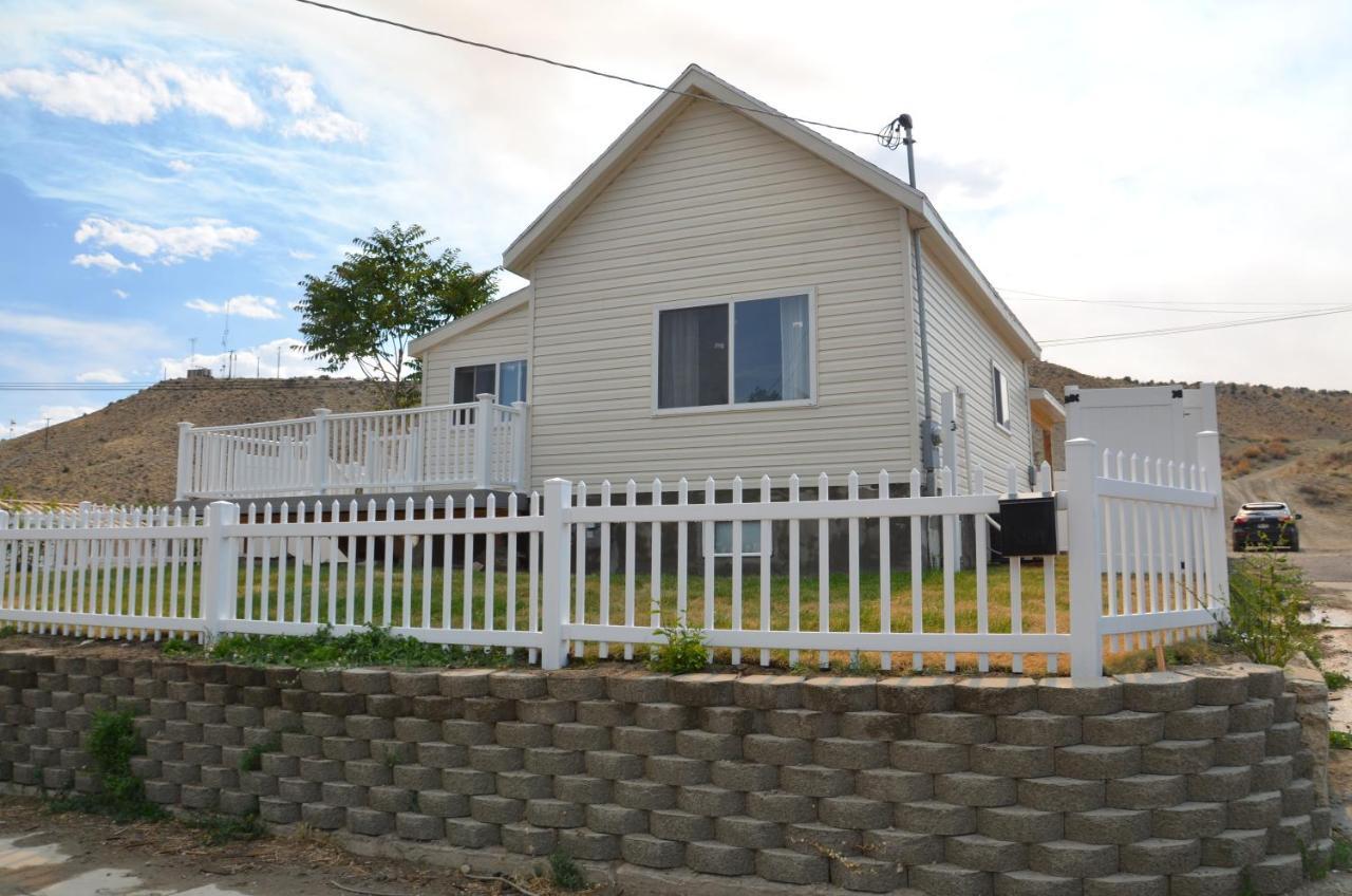 Baby Blue Sky - Price 2Bd - Newly Remodeled - Nearby Trails Apartment Bagian luar foto
